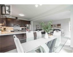 3 NARBONNE Crescent - 17