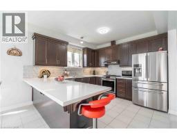 3 NARBONNE Crescent - 19