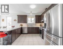 3 NARBONNE Crescent - 21