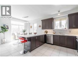 3 NARBONNE Crescent - 22