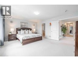 3 NARBONNE Crescent - 27