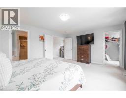 3 NARBONNE Crescent - 28