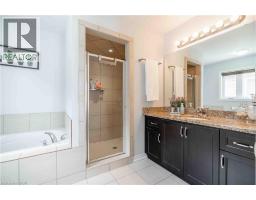 3 NARBONNE Crescent - 31