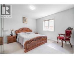 3 NARBONNE Crescent - 39