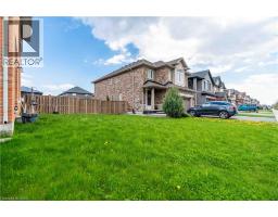 3 NARBONNE Crescent - 43
