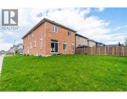 3 NARBONNE Crescent - 44