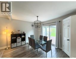 21 MAPLEWOOD Court - 14