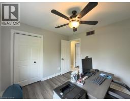 21 MAPLEWOOD Court - 26