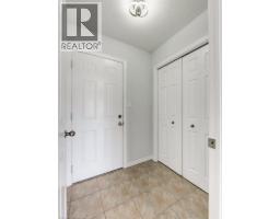 386 FAIRWAY Road - 16