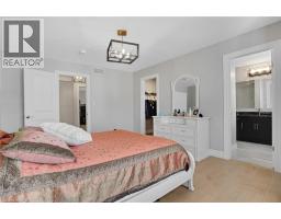 305 BLAIR CREEK Drive - 43