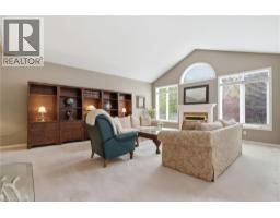 26 KNOX Court - 13