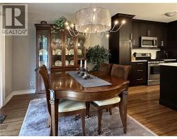 134 ANGLER Avenue - 13
