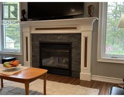 134 ANGLER Avenue - 17
