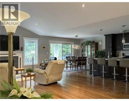 134 ANGLER Avenue - 19