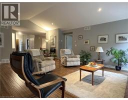 134 ANGLER Avenue - 20