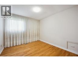 37 MOFFATT Avenue - 20