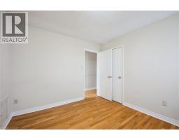 37 MOFFATT Avenue - 21