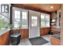 2027 VICTORIA Street - 3