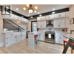 2027 VICTORIA Street - 8