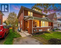 36 LOUISA Street - 1