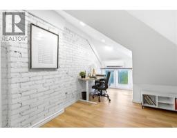 36 LOUISA Street - 22