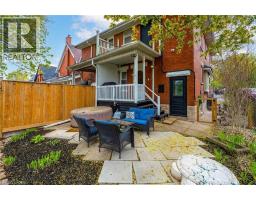 36 LOUISA Street - 33