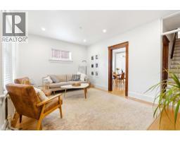 36 LOUISA Street - 6