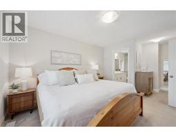 156 WOODBERRY Crescent - 18