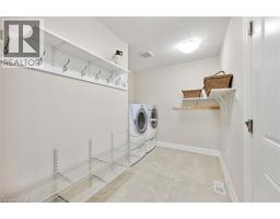 156 WOODBERRY Crescent - 23