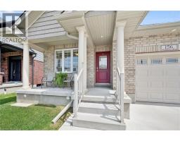 156 WOODBERRY Crescent - 4