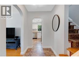 161 HEDLEY Street - 4