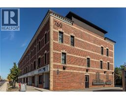 760 LAKESHORE Road E UnitNo. 207 - 4