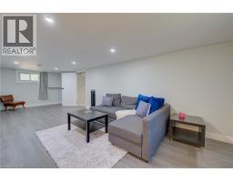 17 DANIEL Avenue - 32