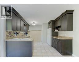 478 N WELLINGTON Street N - 11