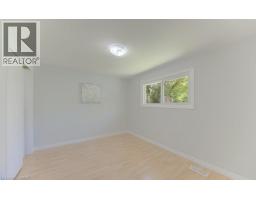 478 N WELLINGTON Street N - 23