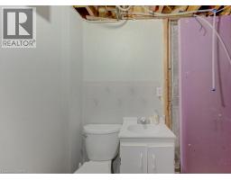 478 N WELLINGTON Street N - 29