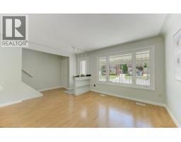 478 N WELLINGTON Street N - 7