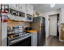 1323 LAKESHORE Road - 31