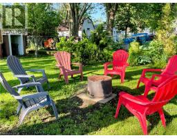 1323 LAKESHORE Road - 8