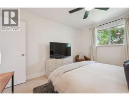 98 CHELSEA Road - 19