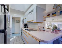 766 GARDEN Street - 16