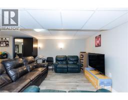 25 WARKDALE Drive - 22