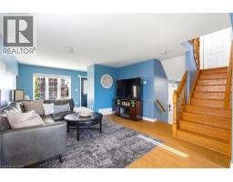 94 PORCHLIGHT Drive - 10
