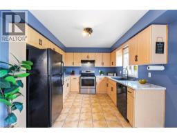 94 PORCHLIGHT Drive - 12