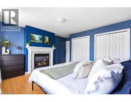 94 PORCHLIGHT Drive - 18