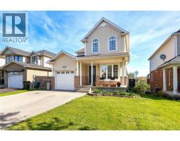 94 PORCHLIGHT Drive - 3