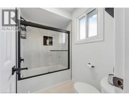 14 MASSEY Street - 25