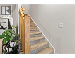 19 PICARDY Drive UnitNo. 4 - 18