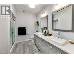 29 FORESTVIEW Court - 16