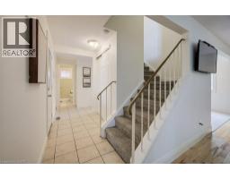 106 PARKLAND Crescent - 10